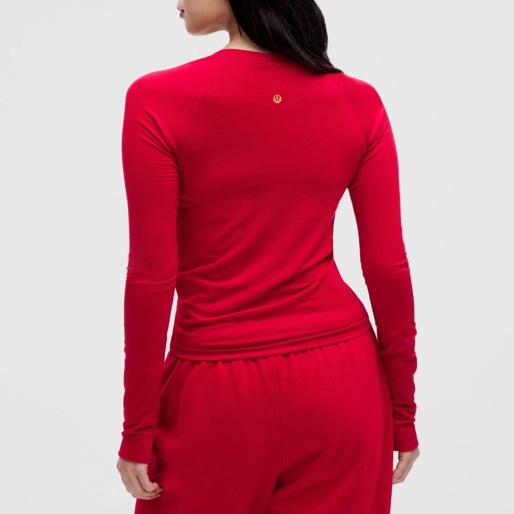 Lululemon Lunar New Year Swiftly Tech Long-Sleeve Shirt 2.0 Waist Length Size 2